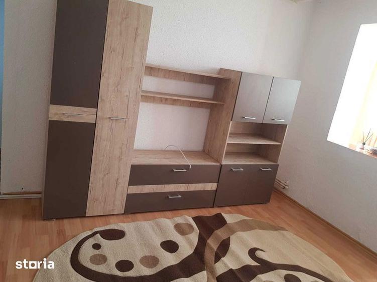 Inchiriez apartament doua camere Viziru 1 - 5