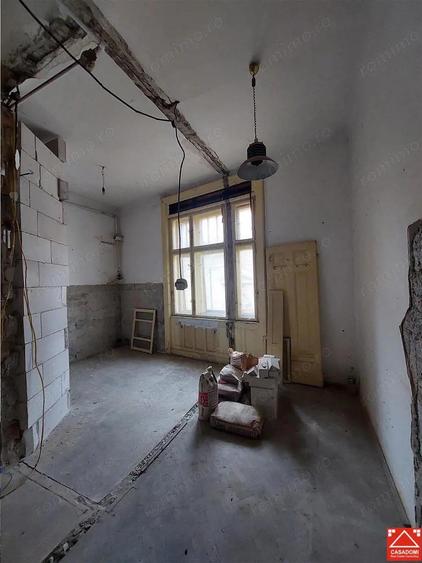 Apartament ultracentral cu 2 garaje - 3