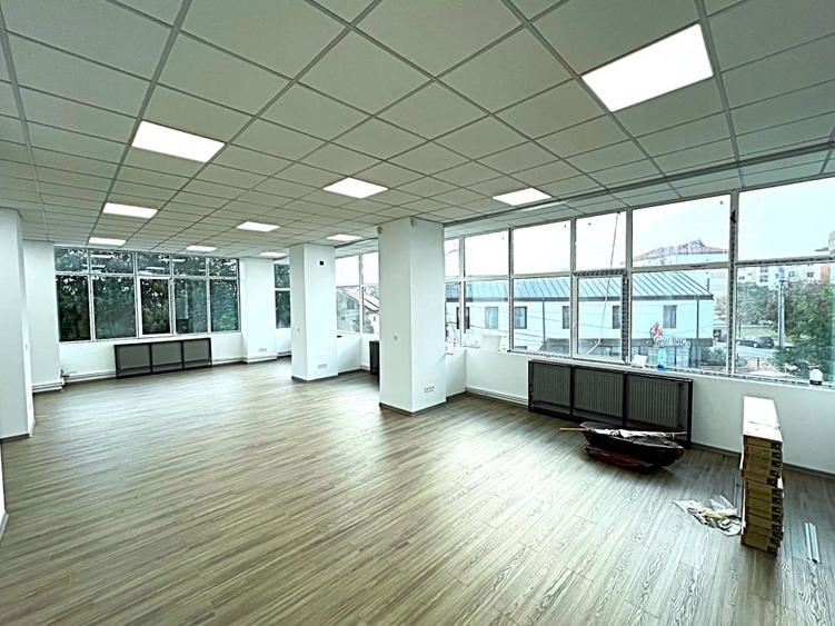 SPATIU COMERCIAL RENOVAT PRIMA INCHIRIERE IDEAL BIROURI - 9