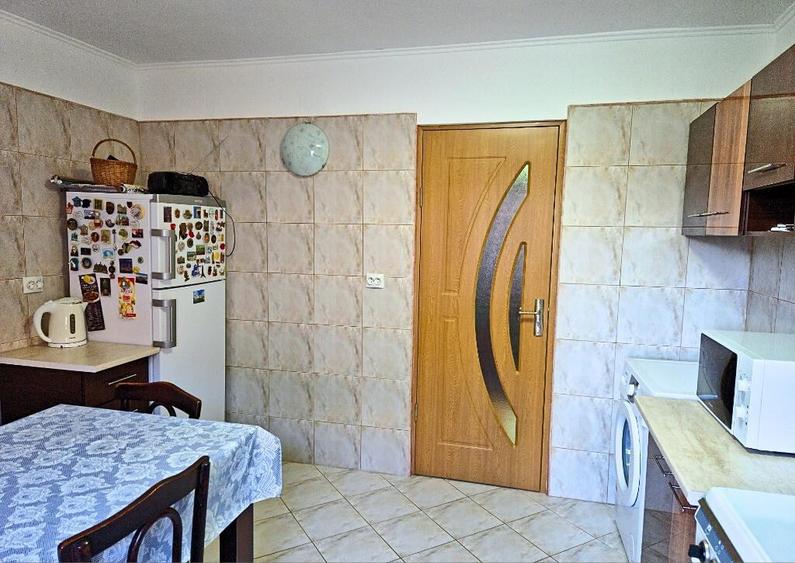 Central | Etaj 1 | Biblioteca Judeteana - 9