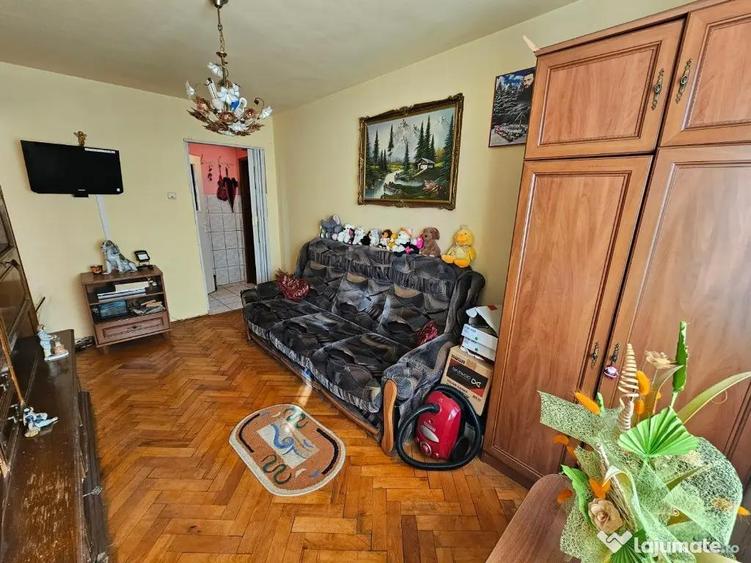 Apartament 2 camere,etaj 2 zona Dacia - 5