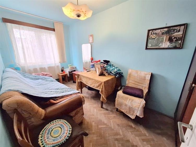 Apartament 3 camere decomandat ona Bazinul de Inot - 3