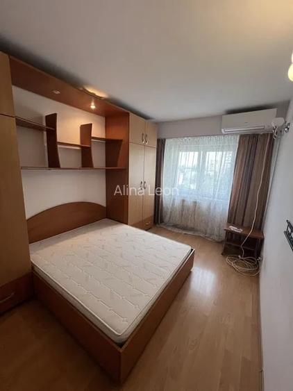 Apartament 3 camere, 75 mp, decomandat, ac, parcare, balcon, Vacaresti