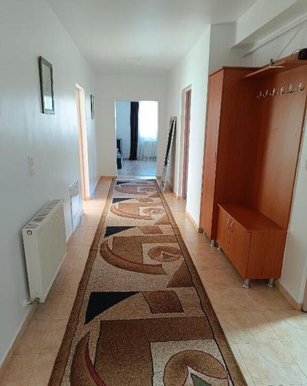 Apartament 4 camere etaj 1 , C.Moldovei - 3