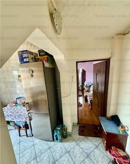 Apartament 2 camere, semidecomandat - zona Bartolomeu - 5