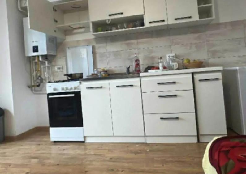 Apartament 2 camere, 59 mp, zona Rovine - 4