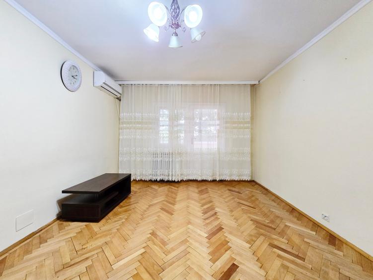 Apartament 3 camere, etaj 1- zona Micalaca - 2