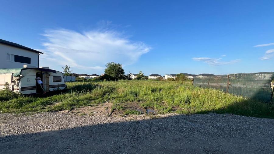 Teren 666 mp – ideal pentru 4 case moderne, tip cub | Deschidere 25 ml | Utilită - 7