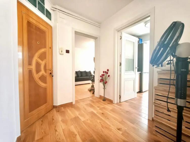 DE VANZARE apartament 3 camere mobilat/utilat Titan Liviu Rebreanu - 1