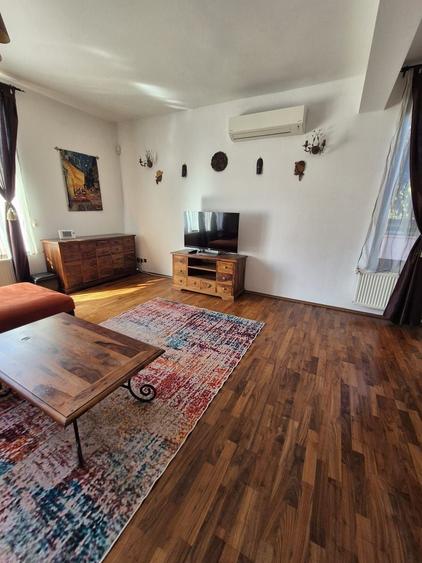 Vilă 4 camere Iancu Nicolae: Grădină proprie 500 mp, garaj și terasă - 2