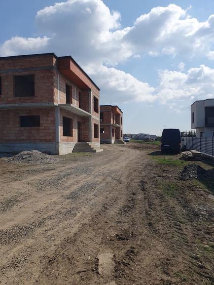 Casa de vanzare in burdujeni pe 4 ari - 4