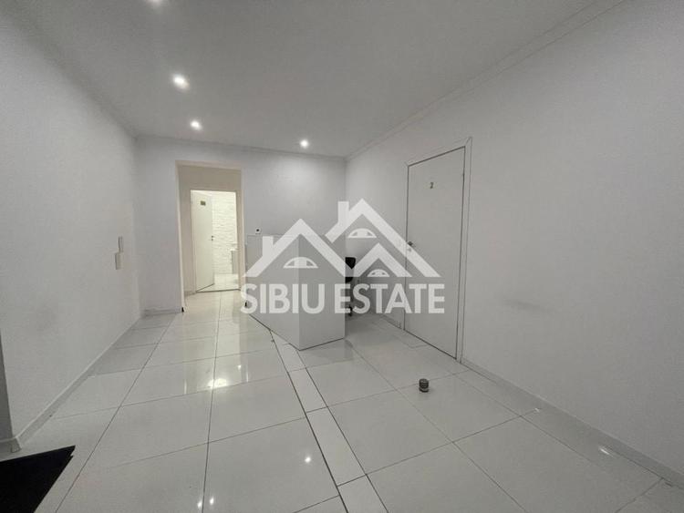 Spatiu comercial LA PRET DE APARTAMENT zona Rahovei  parter - 1
