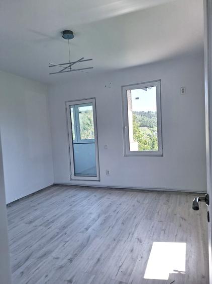 Casa recent renovata in Campenesti - 21