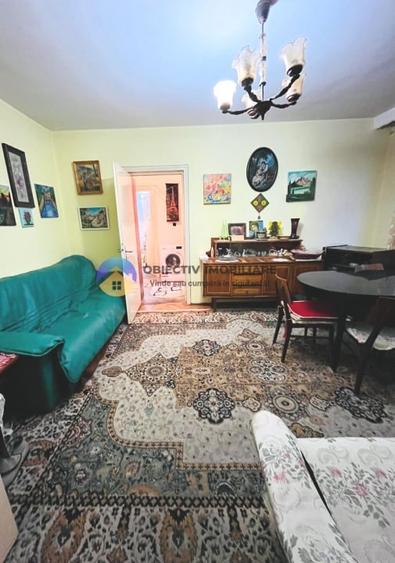 Apartament 3 camere de vanzare – Bld. Decebal - 1