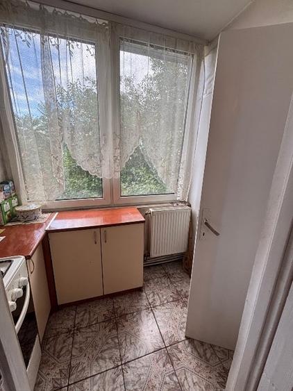Apartament 2 camere- central Duiliu Zamfirescu bloc 11 - 15