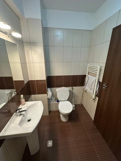 Apartament de inchiriat 2 camere- zona Calea Calarasilor - 7