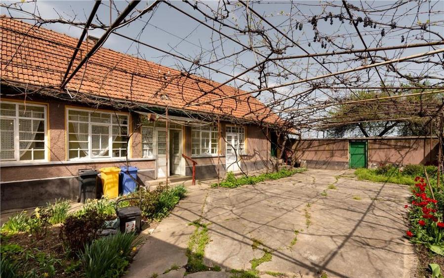 RECO casa cu teren generos in Santion - 2