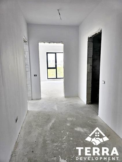 Duplex 4 camere, peste drum de plaja - 16