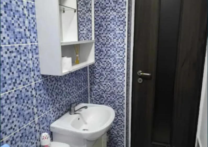 Garsoniera decomandata - zona Tractorul - 4