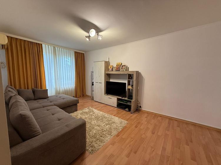 Apartament 2 camere de vanzare Rahova - 3