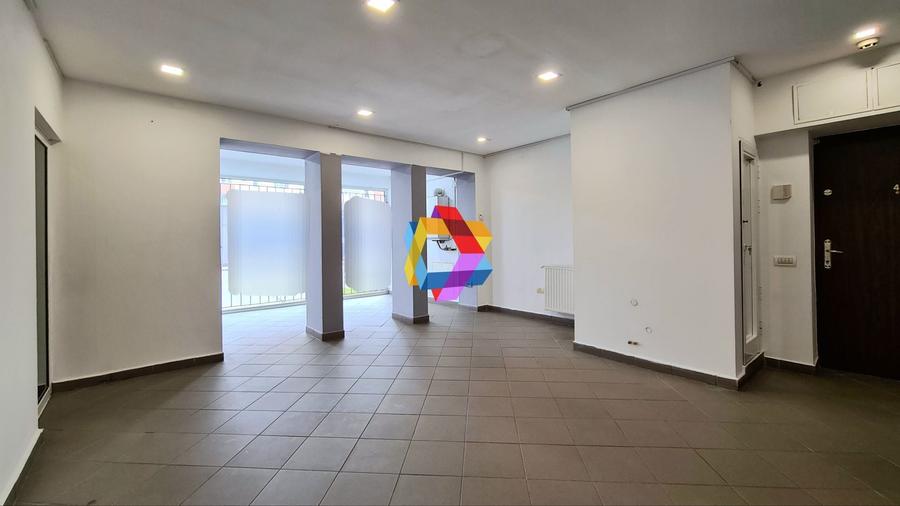Spatiu comercial de închiriat  - 35 mp # spatii-comerciale-brasov.ro - 1