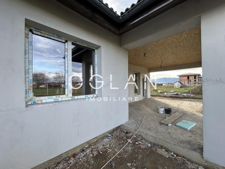 Casa tip duplex , curte libera 340 mp, Cristian - 11