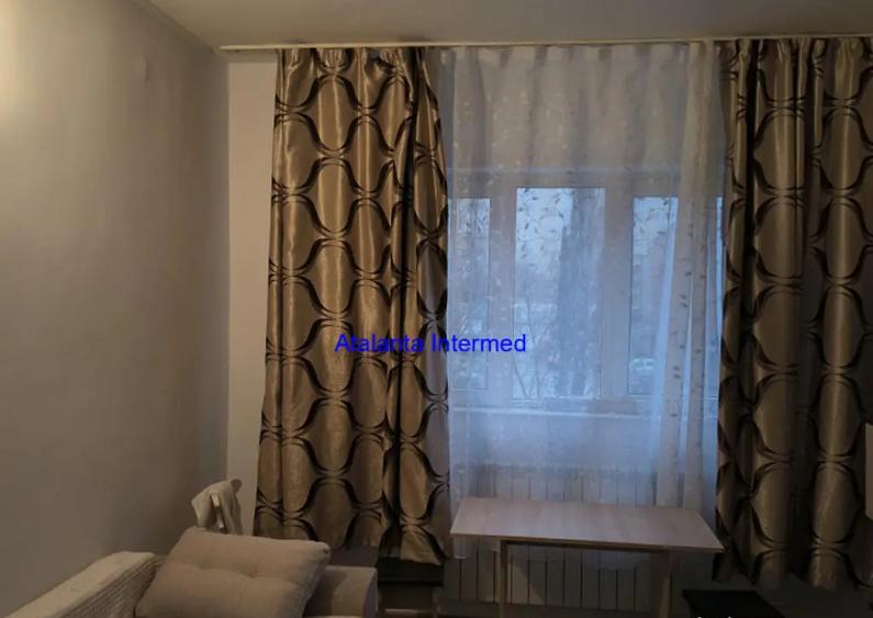 Garsoniera de inchiriat - 3