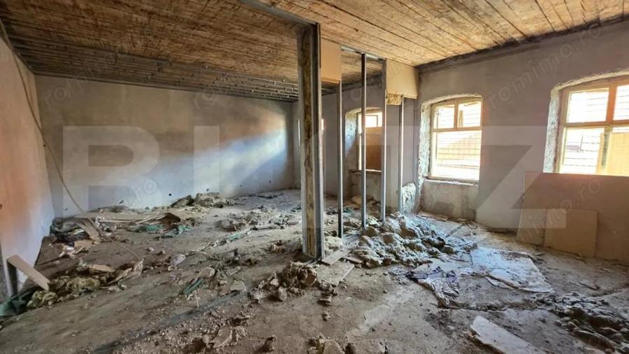 Exclusivitate pe pia?a - Cladire istorica in centrul ora?ului - 4