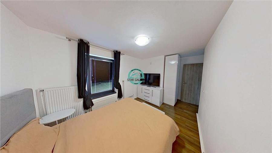 Vand apartament cu 4 camere in Vila, 2 bai, teren privat 114mp, str Papiul Ilari - 10