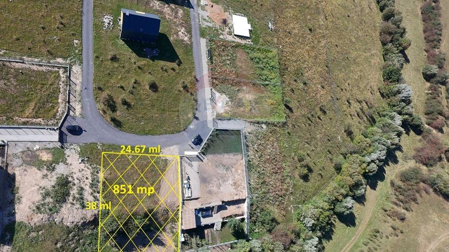 851 mp, Pârâu in spate - Brașov | Centrul echitație și Complex Pănicel - 3