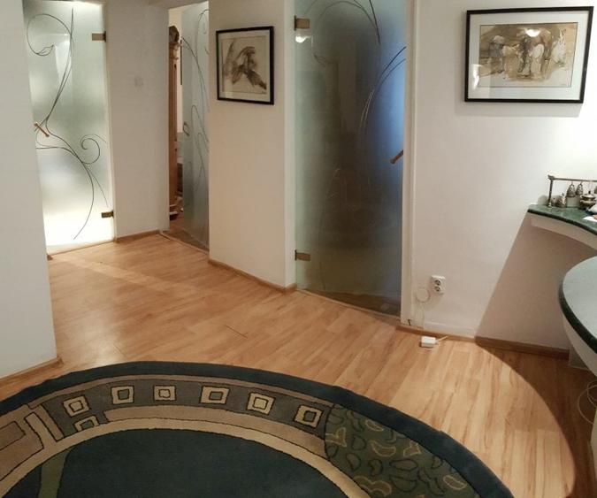 Apartament trei camere decomandate, mobilat si utilat, etaj unu, ultracentral - 3