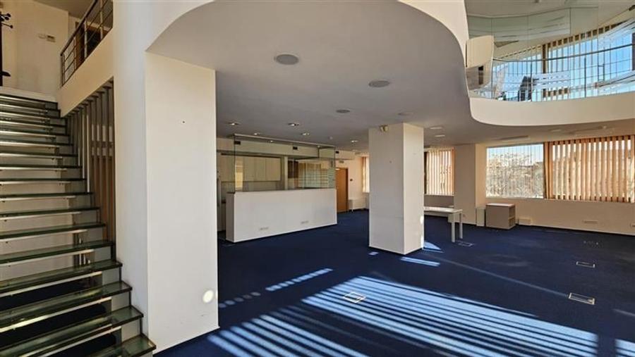 Luxoffice Center - duplex birouri 290 mp - 10