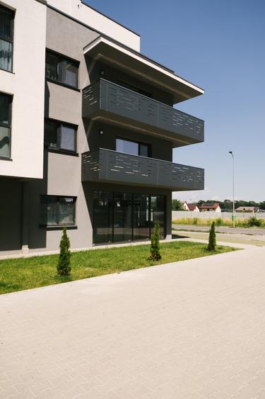 De vânzare un apartament  cu 3 camere în Brasov , zona Tractorul - 8