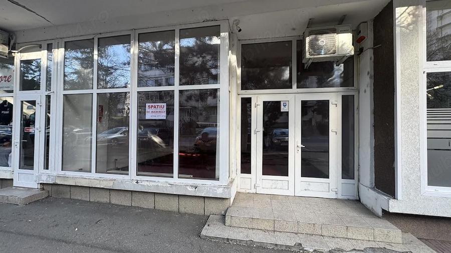 Spa?iu comercial luminos, complet echipat, 65 mp vad excelent - 9