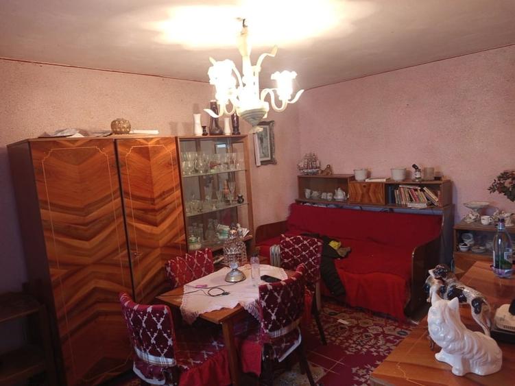 Proprietar Vând garsonieră în Băile Govora - 2