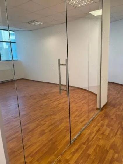 PREMIUM OFFICE BUILDING 3,000 M² – GROZĂVEȘTI-REGIE STUDENT HUB! Modern Office - 1
