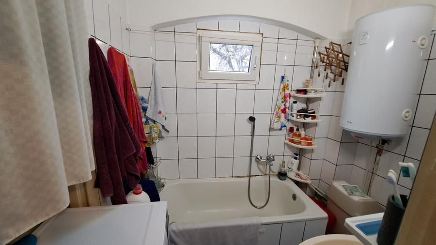 APARTAMENT 4 CAMERE - 52