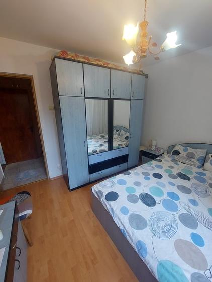 Intersectie Rahovei cu Sebastian, inchiriez apartament cu doua camere - 1