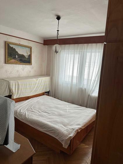 Apartament 4 Camere Decomandat Etaj 1 Resita - 7