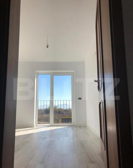 ???? Casa individuala de vanzare in Sanpetru 3 dorm - 3