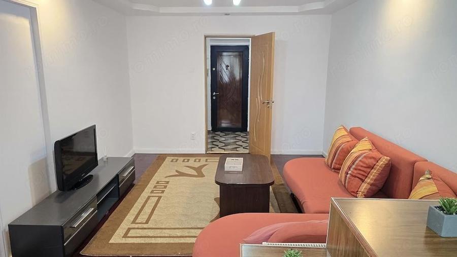 Inchiriez apartament cu 2 camere in Deva, Bld. Dacia, parter, intrari separate, mobilat - 1