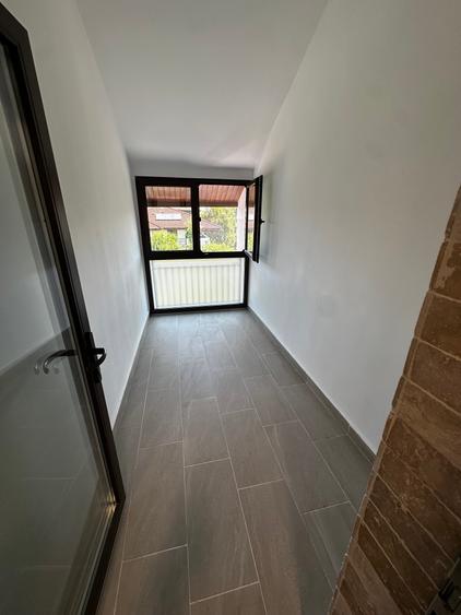Apartament cu 2 camere semidecomandat în Sisești