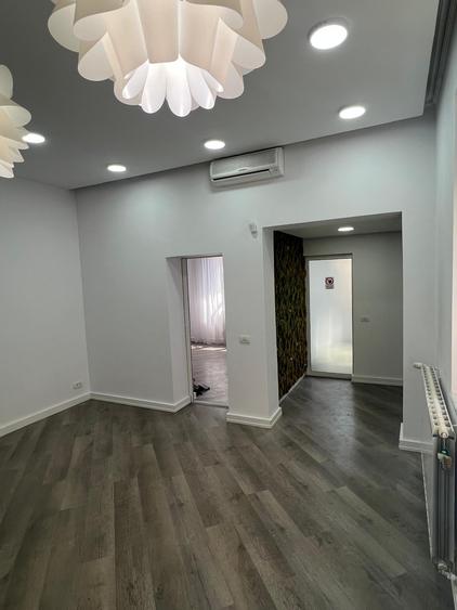 Casa Individuala Ferdinand recent renovata, pretabila Firme, Salon Beauty - 2