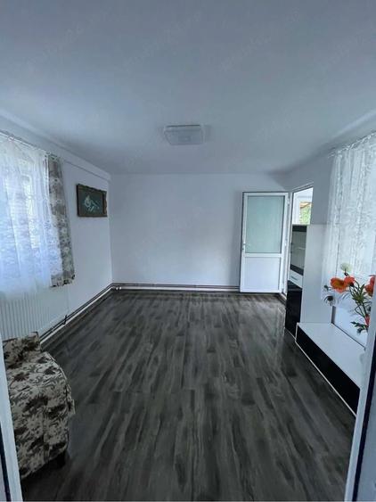 Casa de vanzare - 2