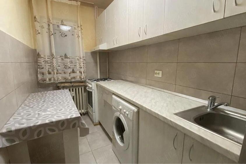 Vind apartament 3 camere - 3