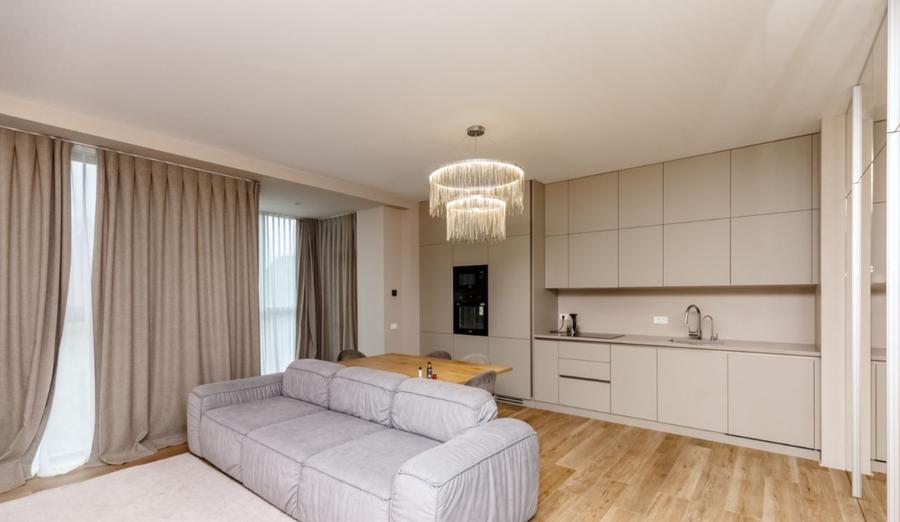 Ap 3 camere zona Centrala - 1