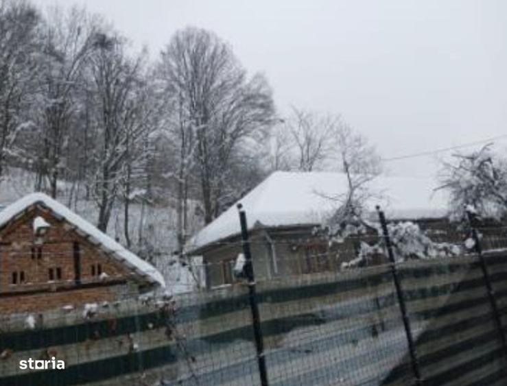 Casa si teren-comuna Luncoiu de Jos, judetul Hunedoara - 3