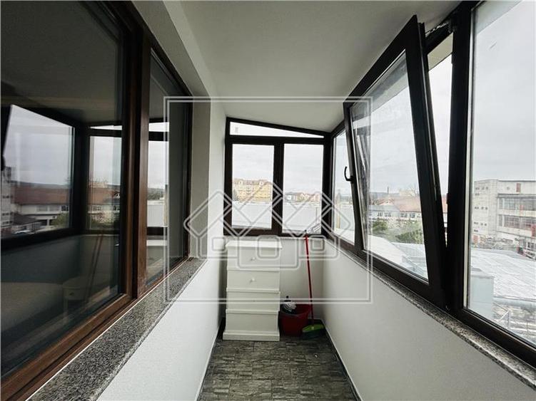 Apartament de vanzare in Sibiu - 51 mp utili,etaj 3, parcare subterana - 7