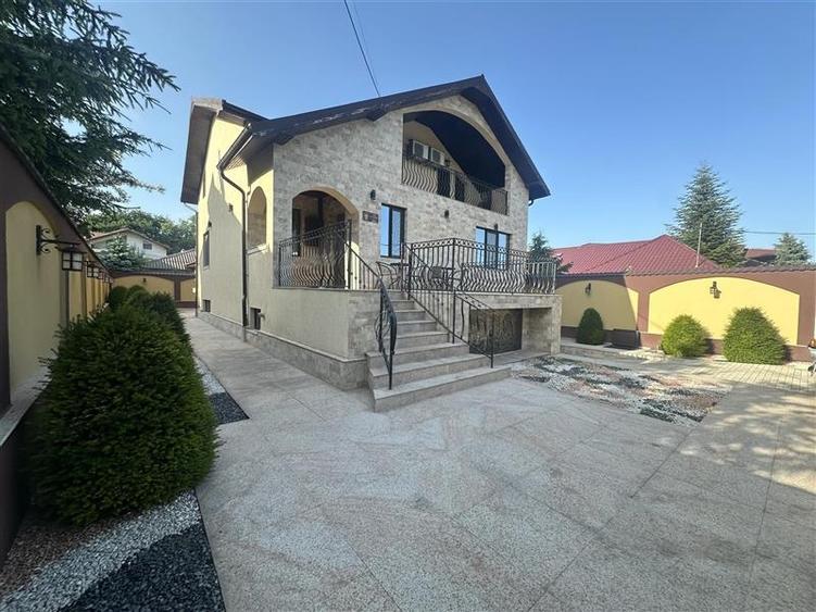 Casa de Vis in Agigea - D+P+M cu Teren de 400 mp - 1