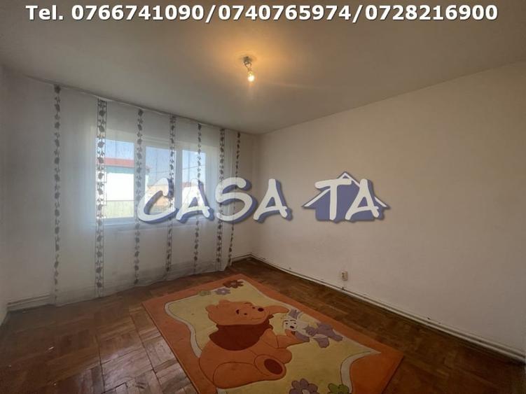 Apartament 3 Camere, Etaj 4, Strada Aleea Teilor - Zona 9 Mai - 7
